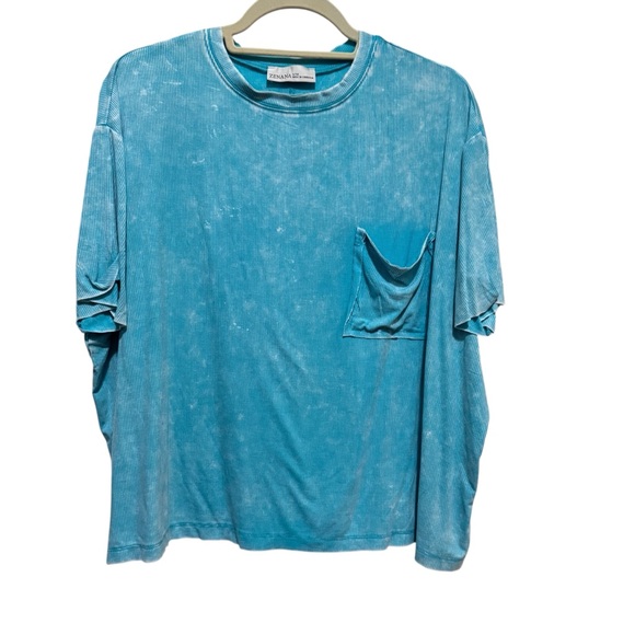 Zenana Outfitters Tops - Zenana Outfitters Blue Short Sleeve Tee NWOT